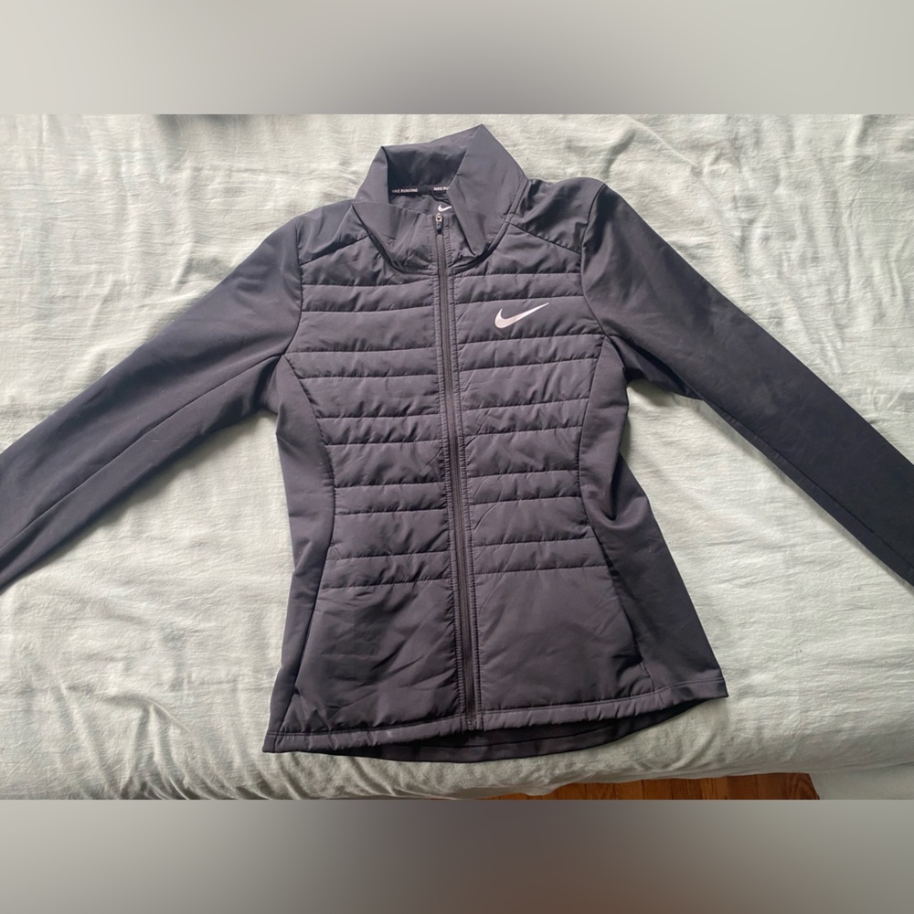 Nike women’s jacket, black, size Small